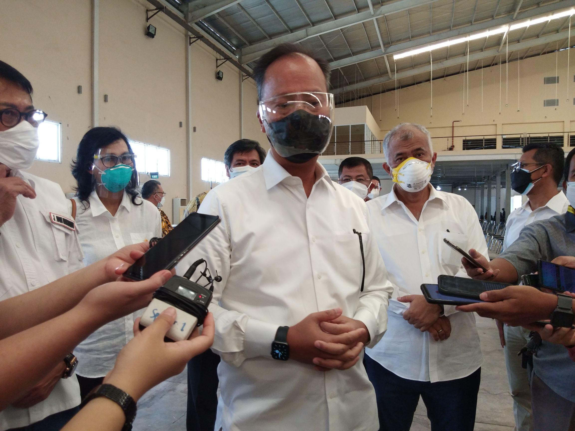 menteri-perindustrian-agus-gumiwang-kartasasmita1.jpg