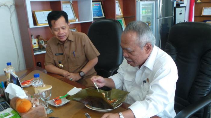 menteri-pupr-basuki-hadimuljono_20161004_094553.jpg