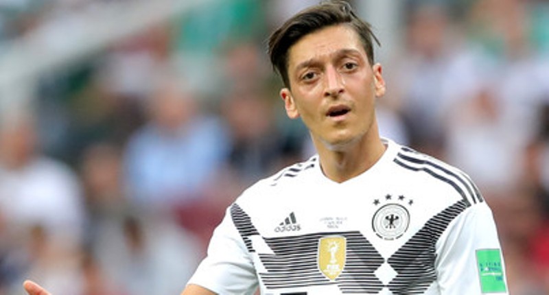 mesut-oezil_20180618_204003.jpg