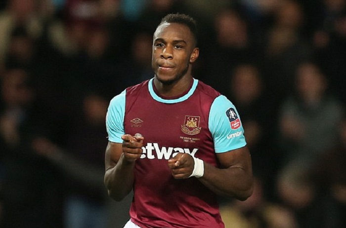 michail-antonio_20160526_153336.jpg