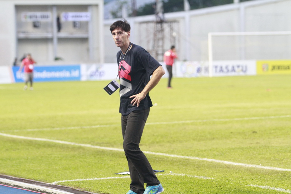 milan-petrovic-pelatih-arema_20180727_203108.jpg