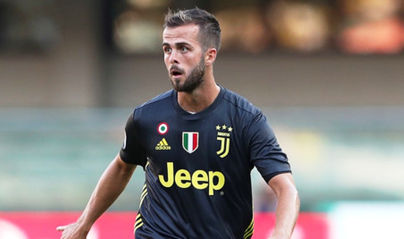 miralem-pjanic_20180822_013759.jpg