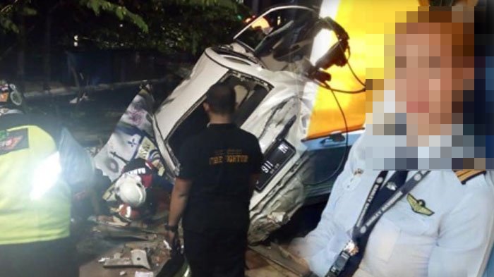 mobil-corolla-b-911-in-yang-ditumpangi-kopilot-cantik-mena_20181030_075225.jpg