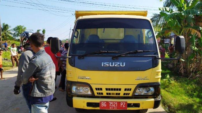 mobil-dump-truk1.jpg