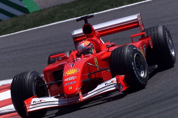 mobil-yang-dipakai-michael-schumacher-di-formula-1-2001_20171120_151302.jpg