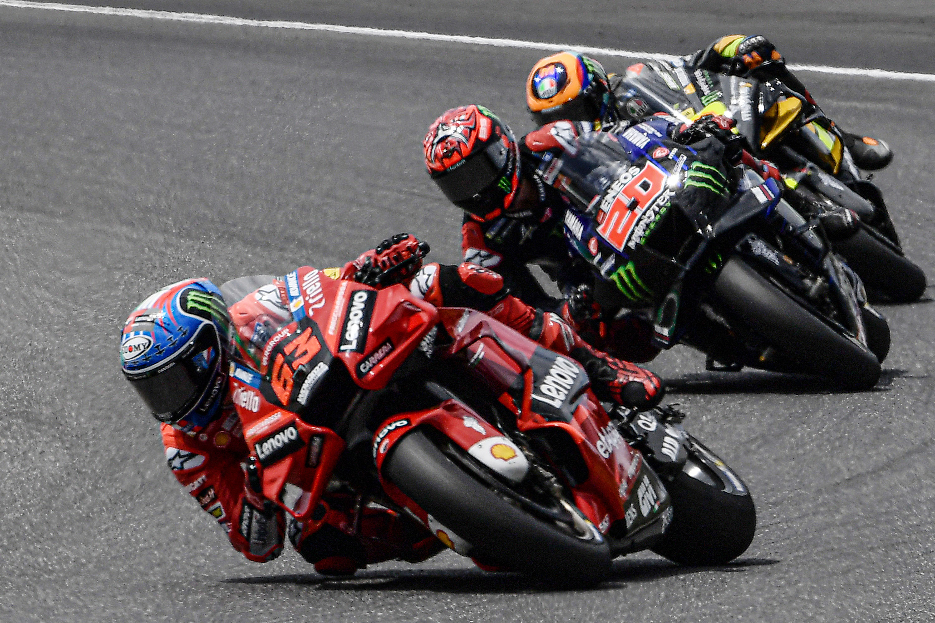 momen-francesco-bagnaia-rajai-sirkuit-mugello_20220530_071741.jpg
