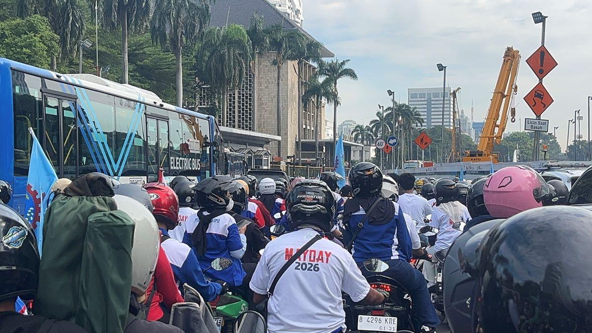 Buruh Mulai Kepung Monas di May Day 2026, Ada dari Karawang hingga Bogor