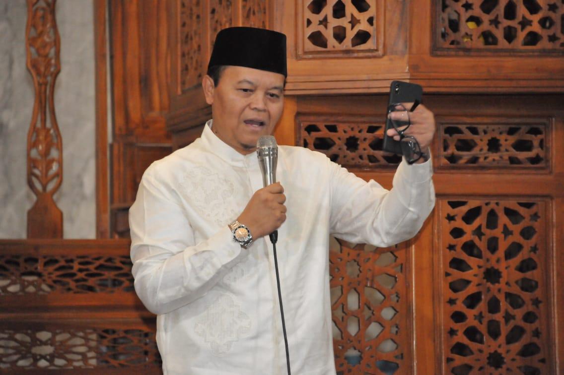 mpr-ri-dr-h-m-hidayat-nur-wahid-ma-dd.jpg