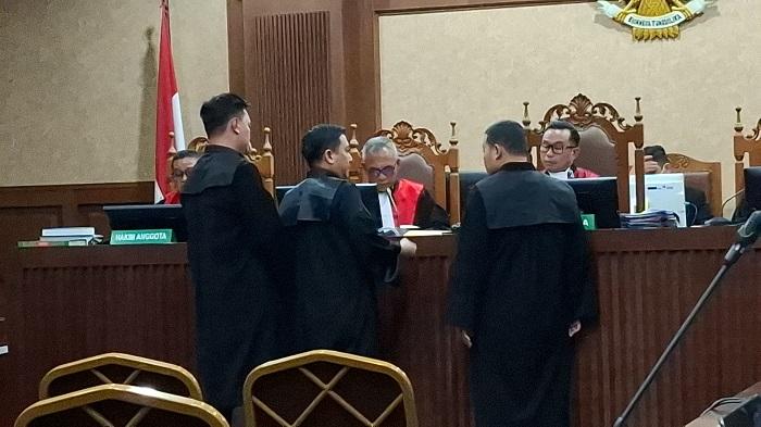 Nadiem Makarim Sakit dan Jalani Rawat Inap 9 Hari hingga Tak Bisa Hadir di Sidang Chromebook