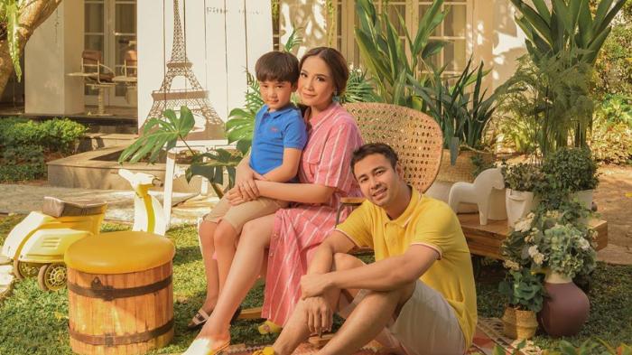 nagita-slavina-raffi-ahmad-rafathar-foto-bareng-bagus.jpg
