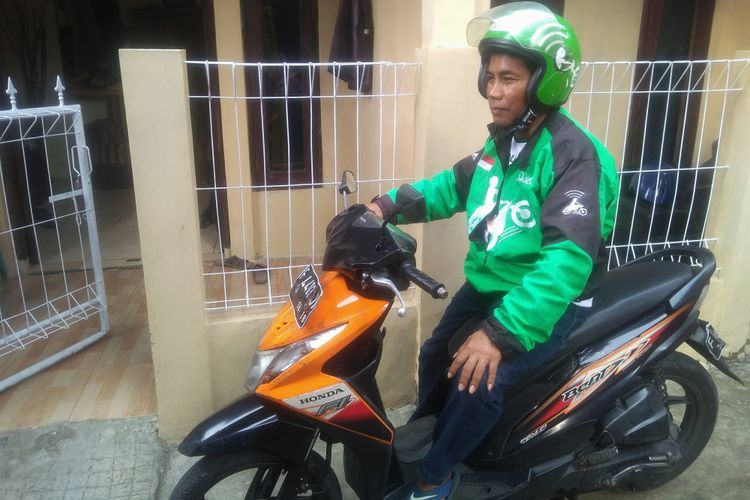 nanda-berada-di-rumahnya-di-kampung_20180630_104912.jpg