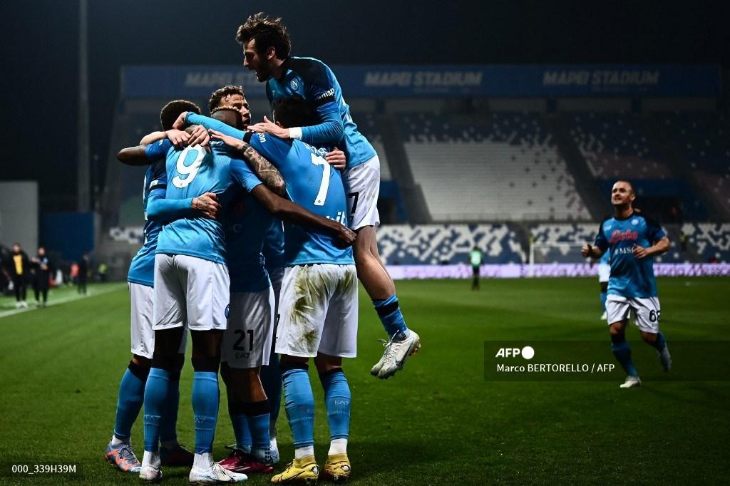 napoli-vs-sassuolo-oshimen.jpg