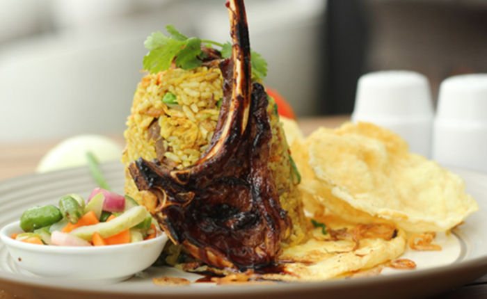 nasi-goreng-iga-bakar-ala-harper-harper-purwakarta-hotel_20160401_114353.jpg