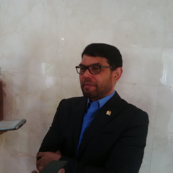 nasir-djamil-nih2_20150408_170753.jpg