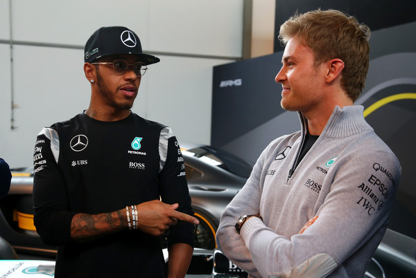 nico-rosberg-lewis-hamilton-timmercedesss_20161009_150650.jpg