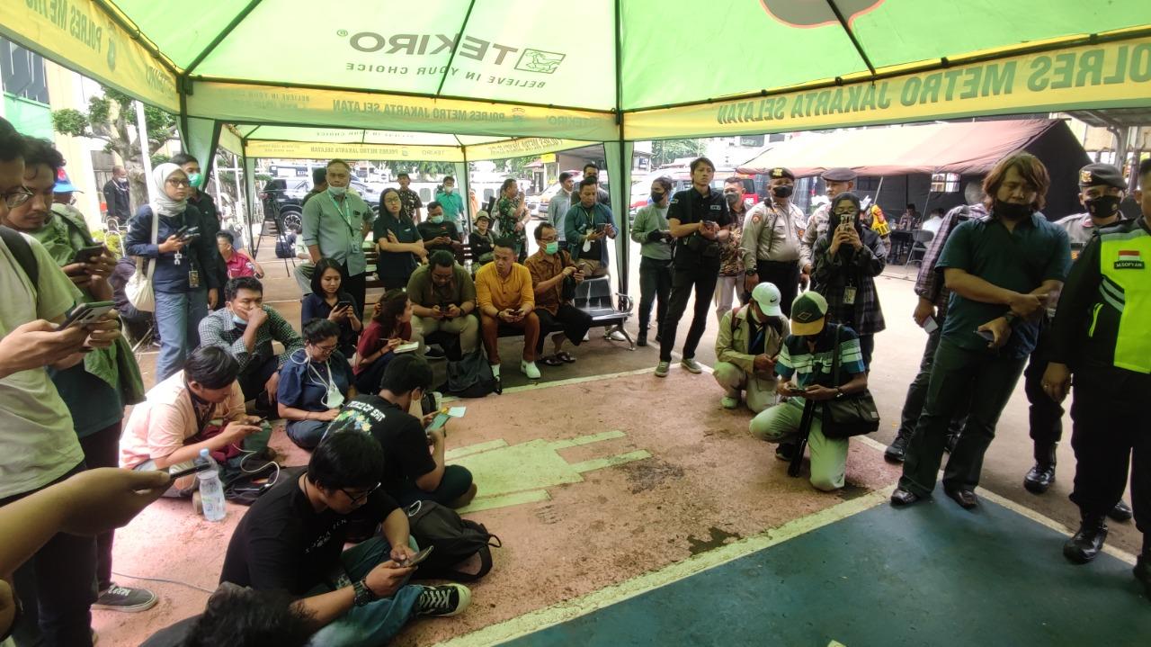 nobar-di-pn-jaksel.jpg