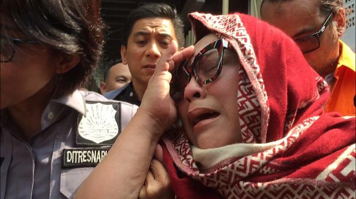 nunung-nangis-4.jpg