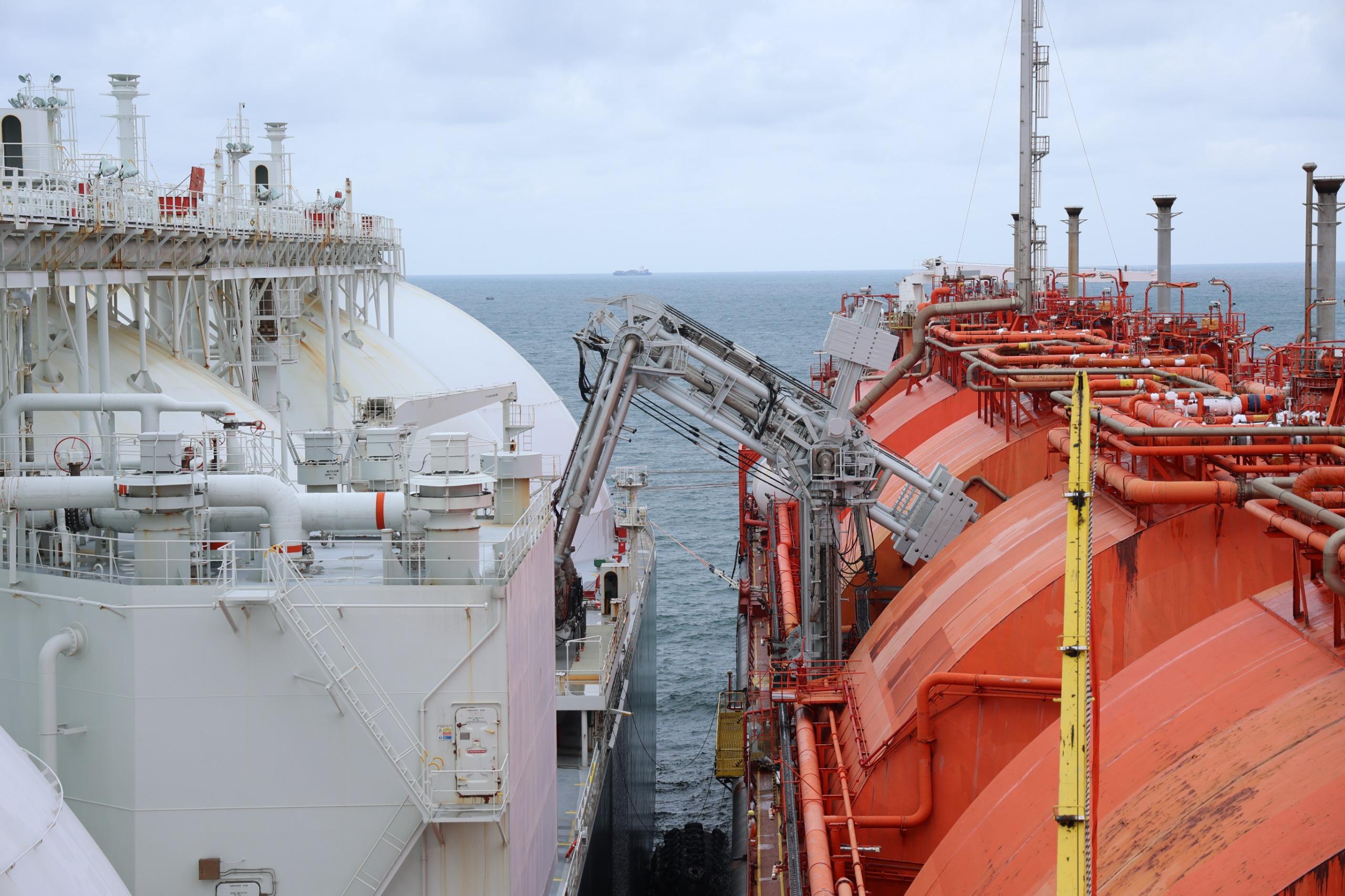 nusantara-regas-PGN-gas.jpg