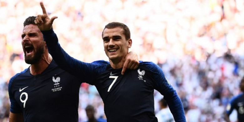 olivier-giroud-merayakan-gol-perancis-ke-gawang-argentina-yang-dicetak-antoine-griezmann_20180710_225429.jpg