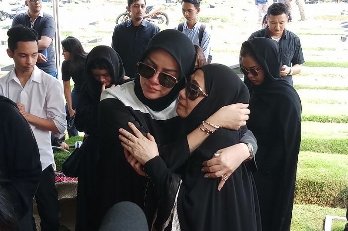 olla-makam-ayah_20180605_141316.jpg