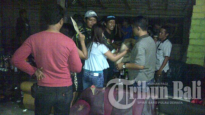 operasi-pekat-di-warung-remang-remang_20151126_134442.jpg
