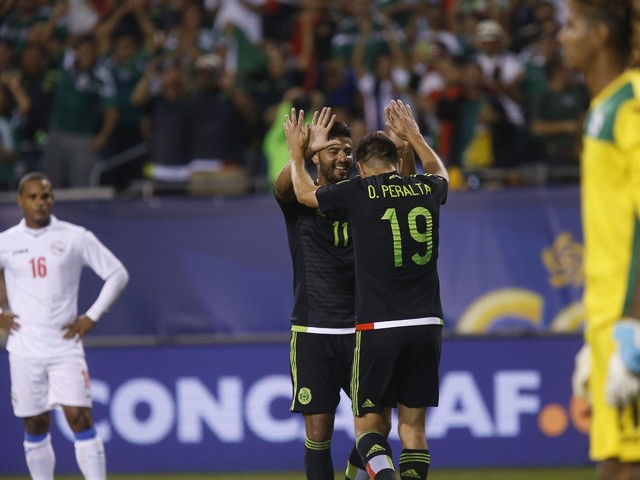 oribe-peralta-hatrik_20150711_140405.jpg