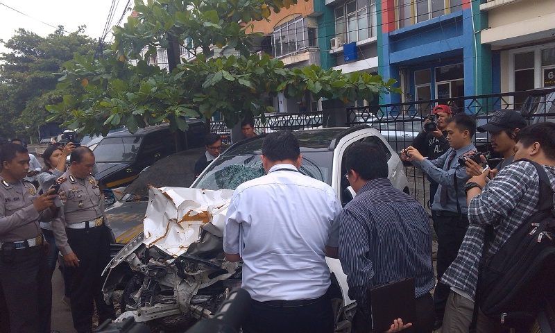outlander-maut-di-pondok-indah-nih2_20150126_140246.jpg