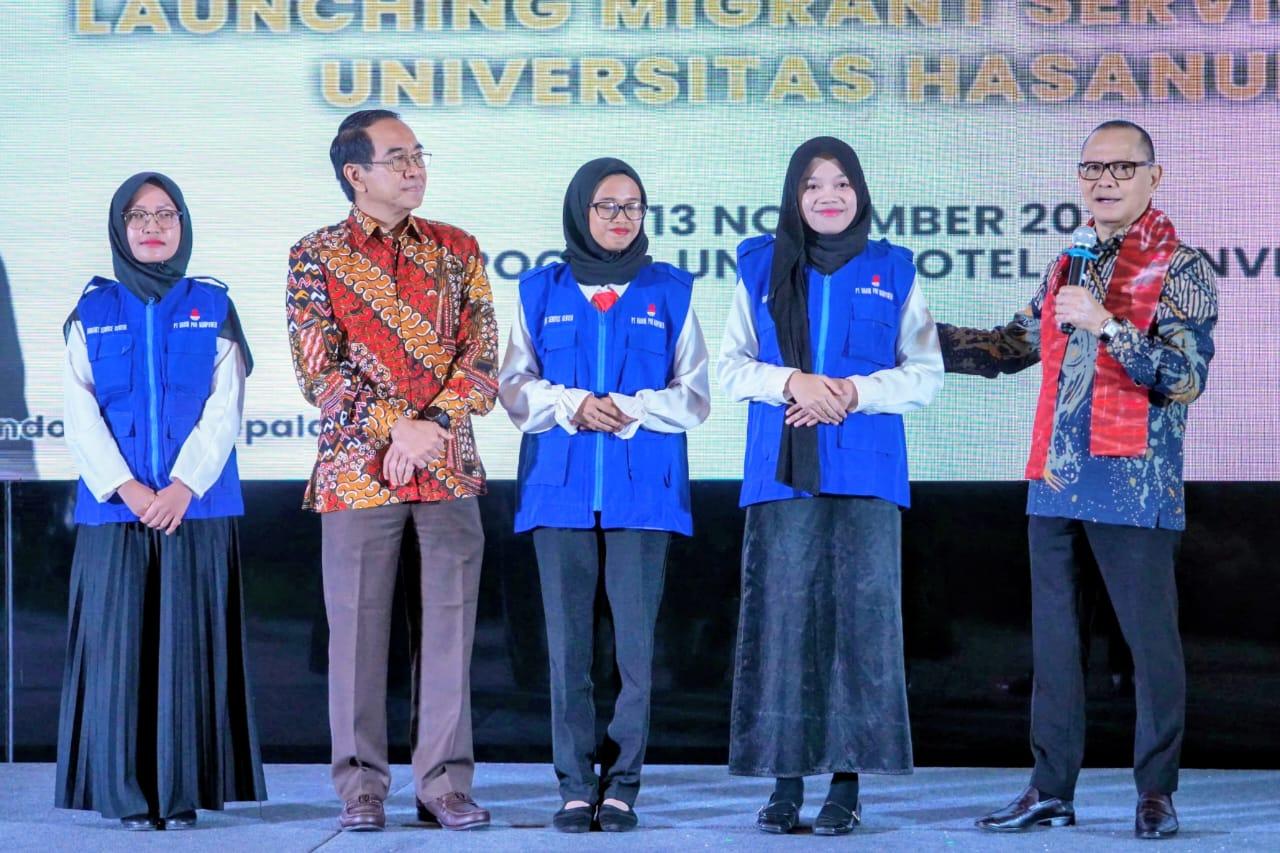 Resmikan Migrant Service Centre, Menteri Mukhtarudin: Unhas Role Model Pemberdayaan Pekerja Migran