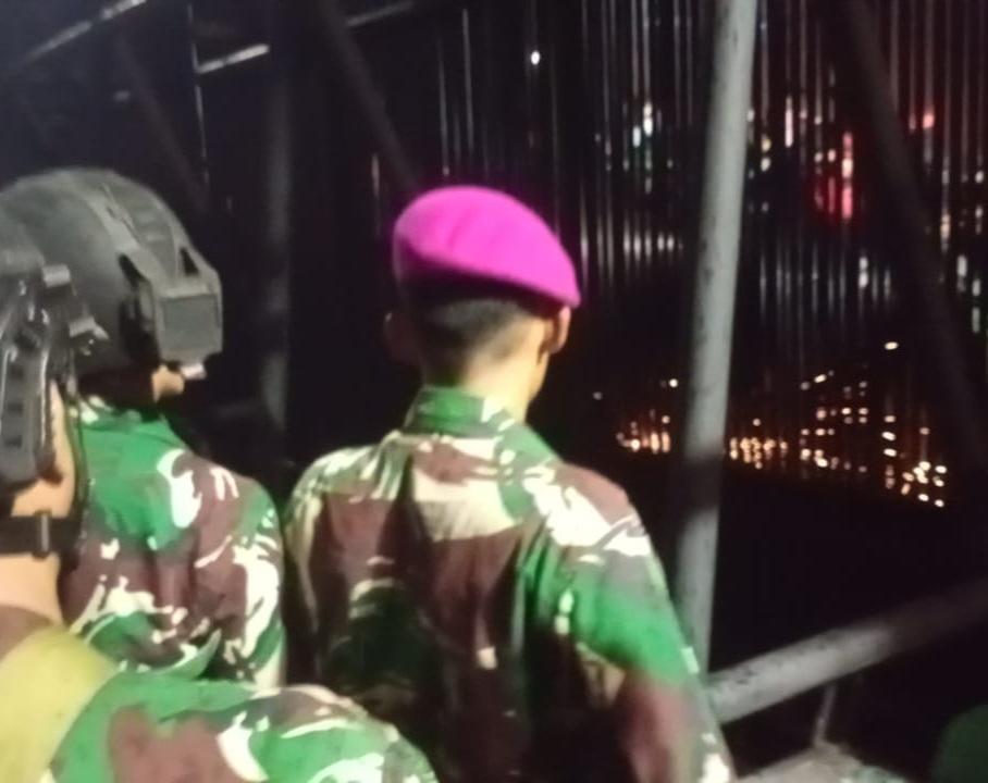 pagar-dpr-dijebol-1111111111111111.jpg