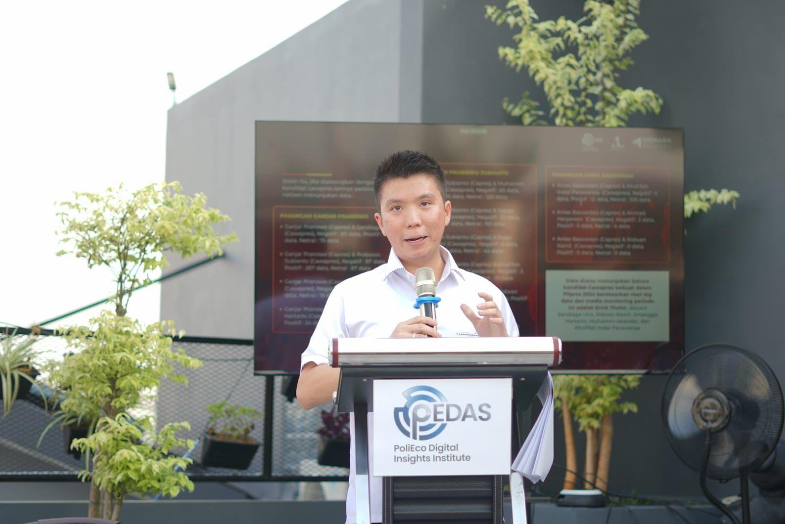 pakar-komunikasi-politik-leong.jpg