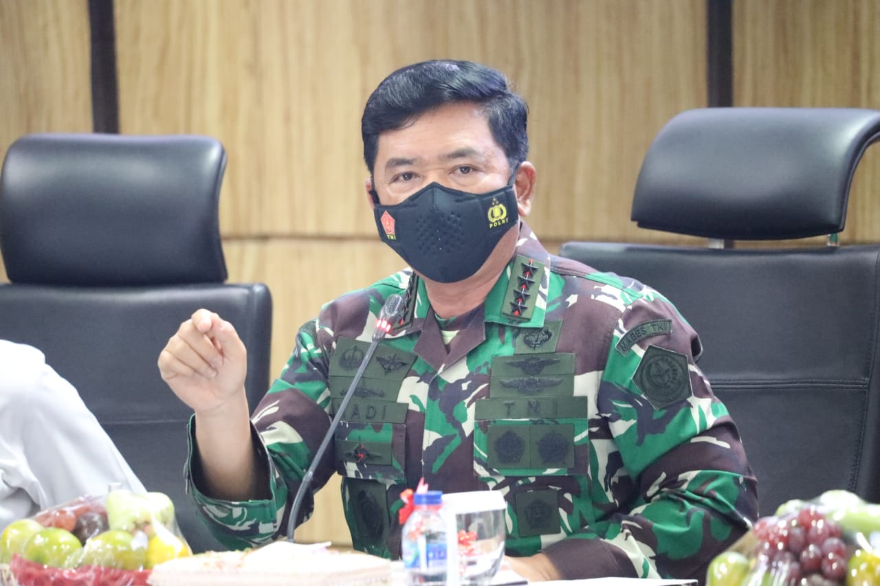 panglima-tni-kenali-musuhmu-covid-19-adalah-musuh-kita_20210814_094118.jpg