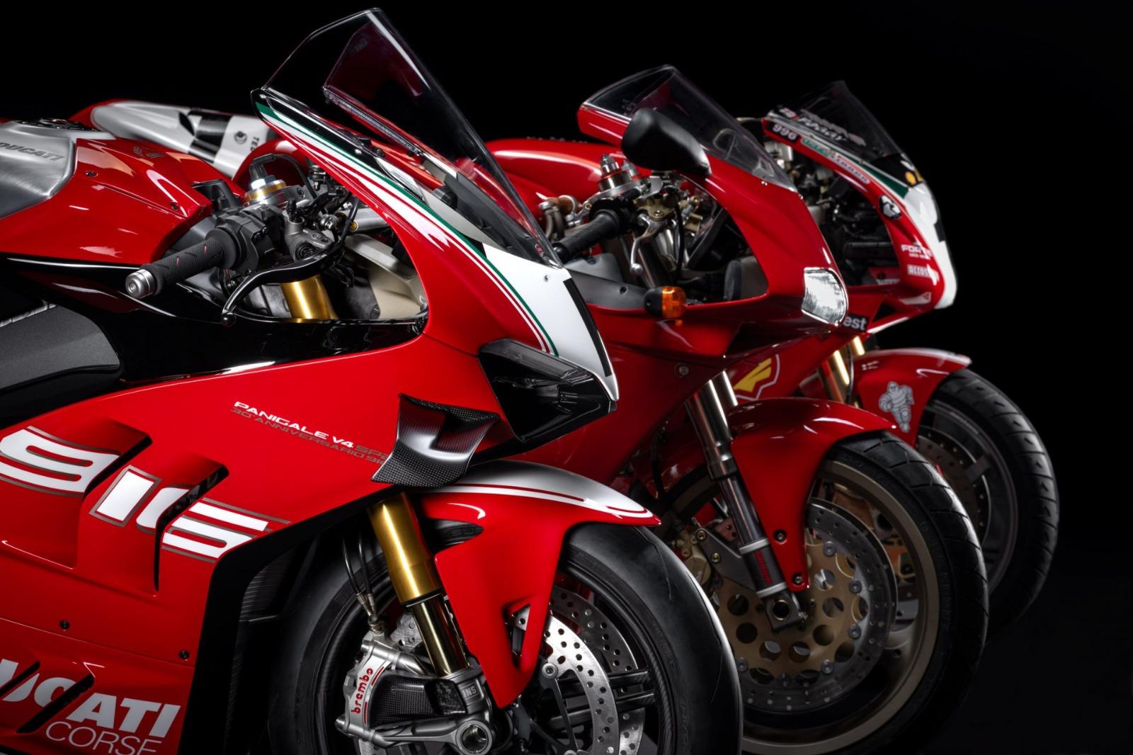 panigale-v4-sp2-30th-anniversary-916.jpg