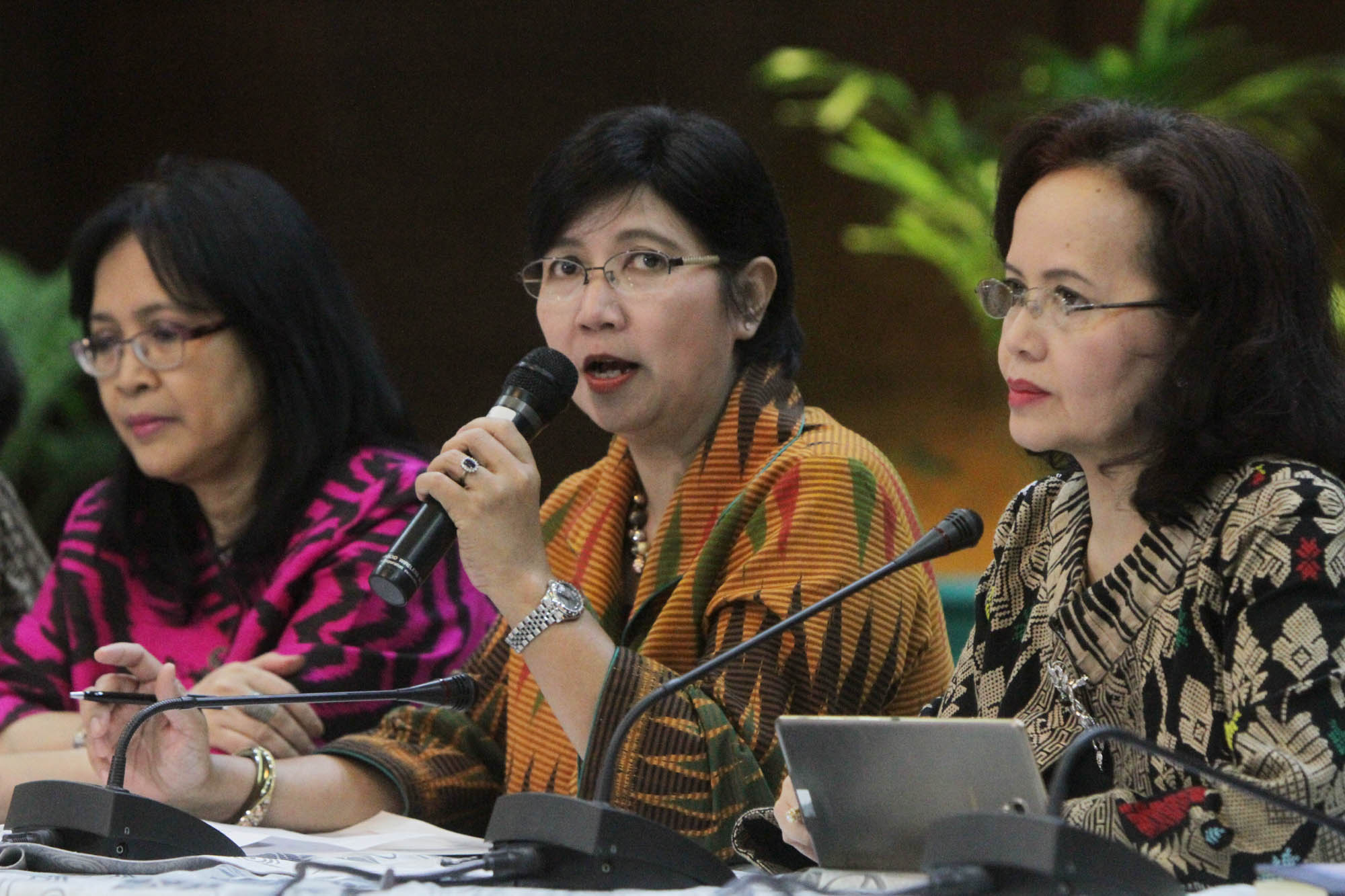 pansel-kpk-umumkan-capim-kpk-lolos-seleksi-administrasi_20150704_173605.jpg