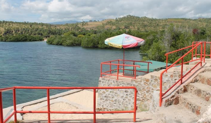 pantai-waijarang-ntt_20151106_102016.jpg
