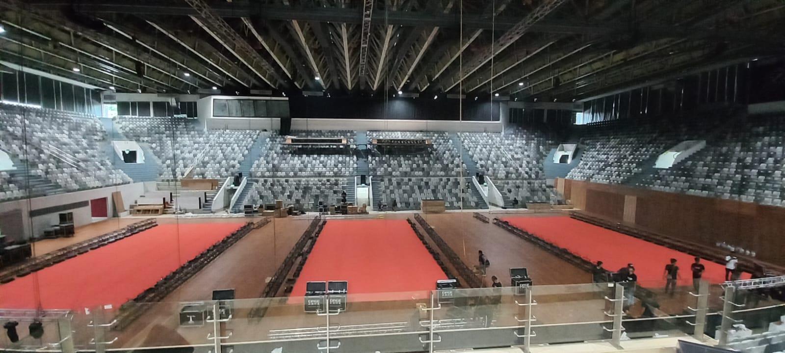 para-pekerja-tengah-mempersiapkan-istora-senayan.jpg<pf>istora-senayan-jakarta-jelang-dihelatnya-indonesia-masters-2022.jpg<pf>istora-senayan-2-jakarta-jelang-dihelatnya-indonesia-masters-2022.jpg