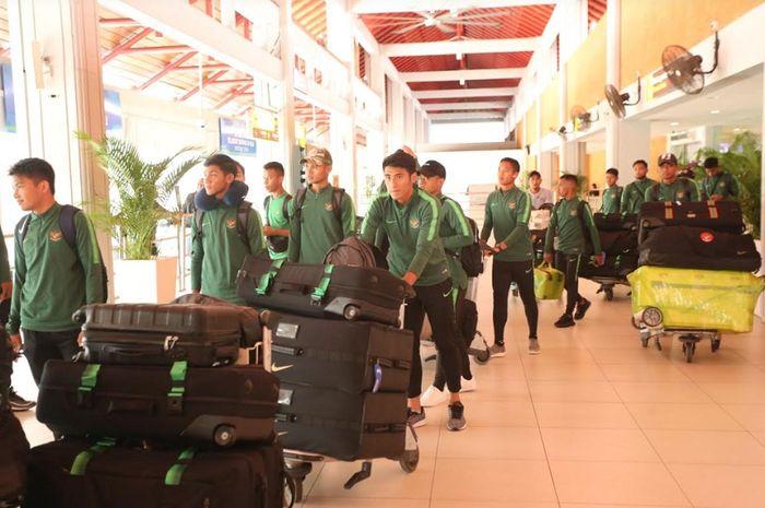 para-pemain-timnas-u-23-indonesia-tiba-di-bandara-internasional-i-gusti-ngurah-rai.jpg