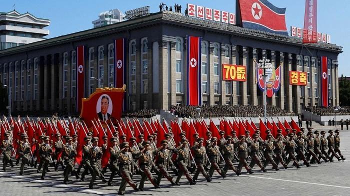 parade-militer-korea-utara.jpg
