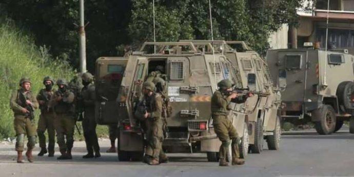pasukan-pendudukan-israel-idf-dalam-posisi-siaga-di-sebuah-jalanan-di-tepi-barat.jpg