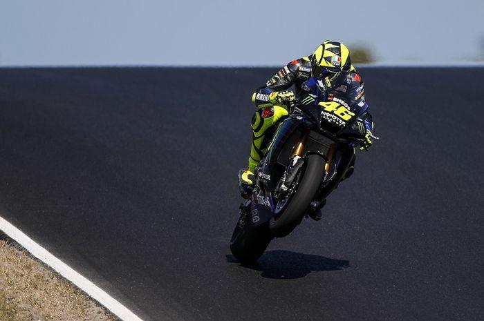 pebalap-monster-energy-yamaha-valentino-rossi-5.jpg