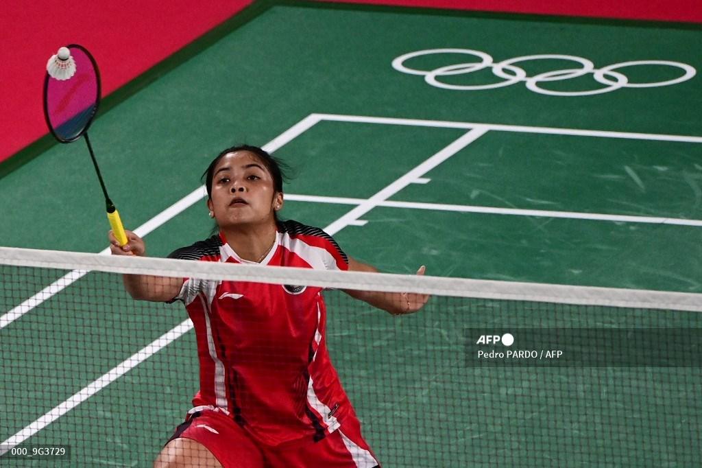 pebulu-tangkis-indonesia-gregoria-mariska-tunjung-melakukan-tembakan.jpg