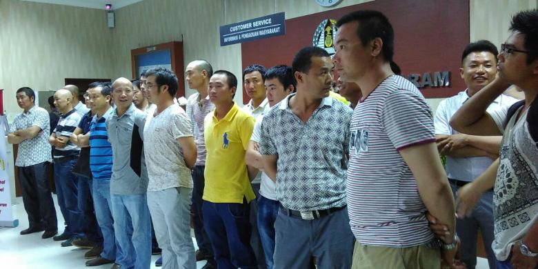 pekerja-china_20160719_133804.jpg