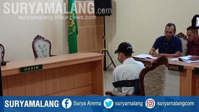 pelajar-za-saat-sidang-2112020.jpg