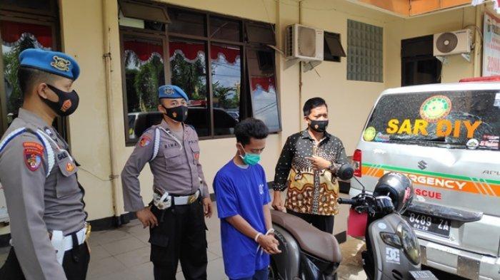 pelaku-penyerangan-dan-perusakan-mobil-ambulans.jpg