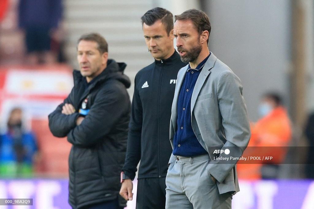 pelatih-austria-franco-foda-kiri-dan-manajer-inggris-gareth-southgate-kanan.jpg