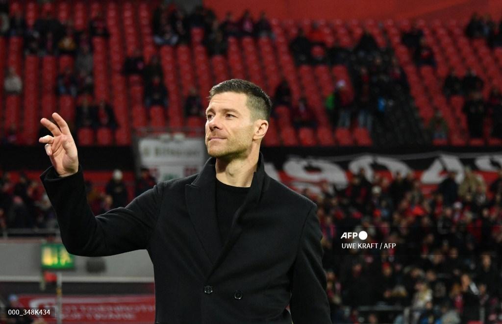 pelatih-bayer-leverkusen-xabi-alonso-tampil-sebelum-melawan-vfl-bochum.jpg