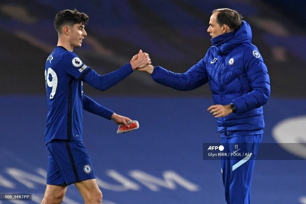 pelatih-chelsea-thomas-tuchel-mengucapkan-selamat-kepada-gelandang-chelsea-kai-havertz.jpg