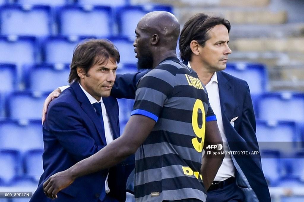 pelatih-inter-milan-italia-antonio-conte-memberi-selamat-kepada-pelatih-lazio-simone-inzaghi.jpg