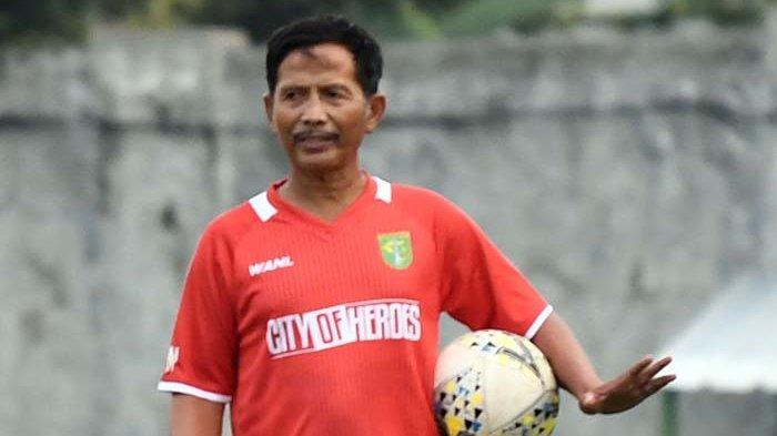 pelatih-persebaya-djadjang-nurdjaman-5.jpg