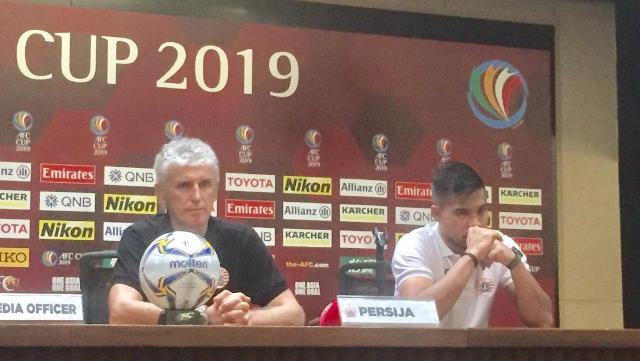 pelatih-persija-ivan-kolev-dan-kapten-persija-andritany-ardhiyasa.jpg