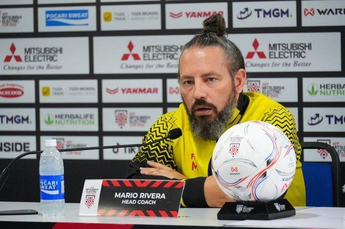pelatih-timnas-brunei-darussalam-mario-rivera.jpg